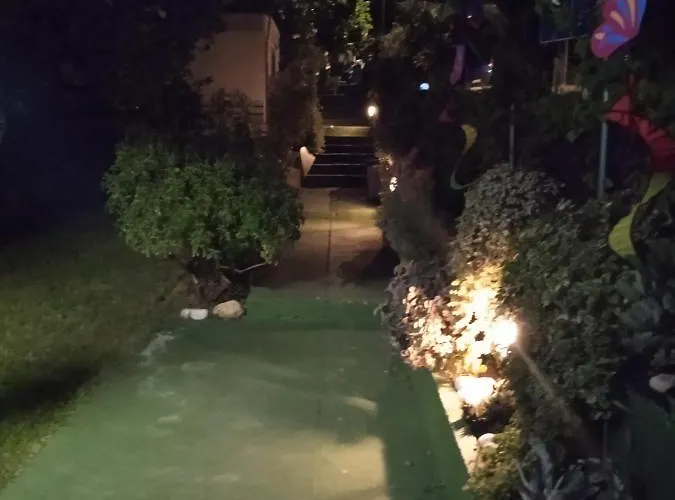 Anna's Bella Casa Kalamáta